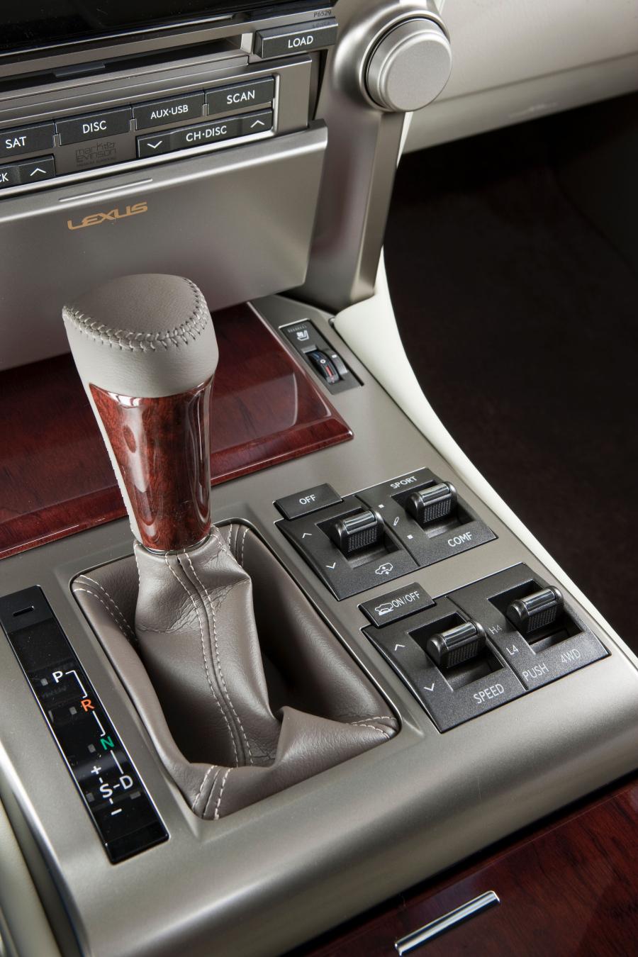  Lexus GX460 2010 года  (фото 78 из 153)